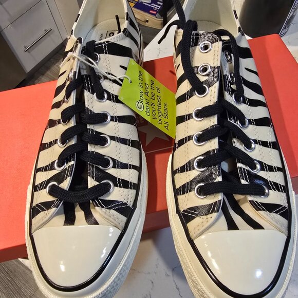 Converse Chuck 70 Low Glow-In-The-Dark Zebra Print Men's Casual A13438C SIZE 10 - Picture 5 of 15